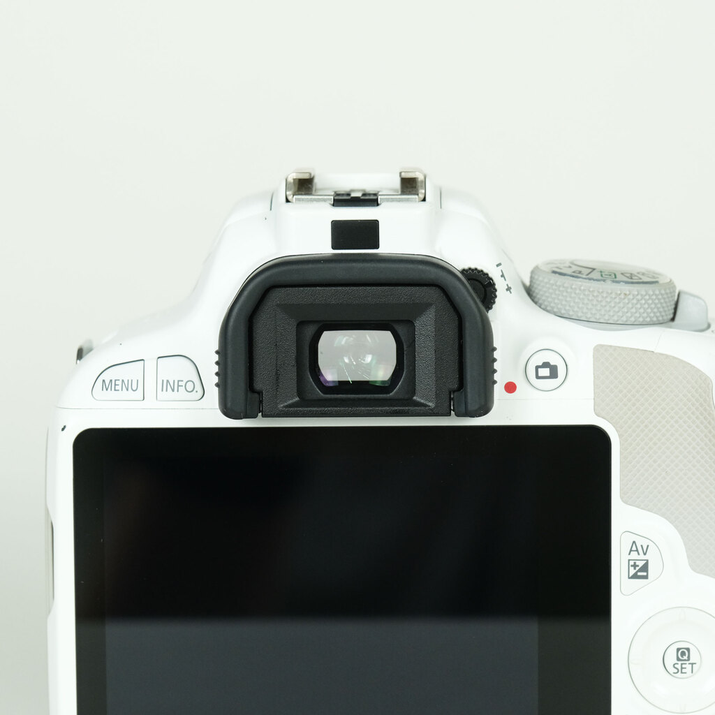Canon EOS Kiss X7 ボディ ホワイトの出品 | ONE SCENE（ワンシーン）