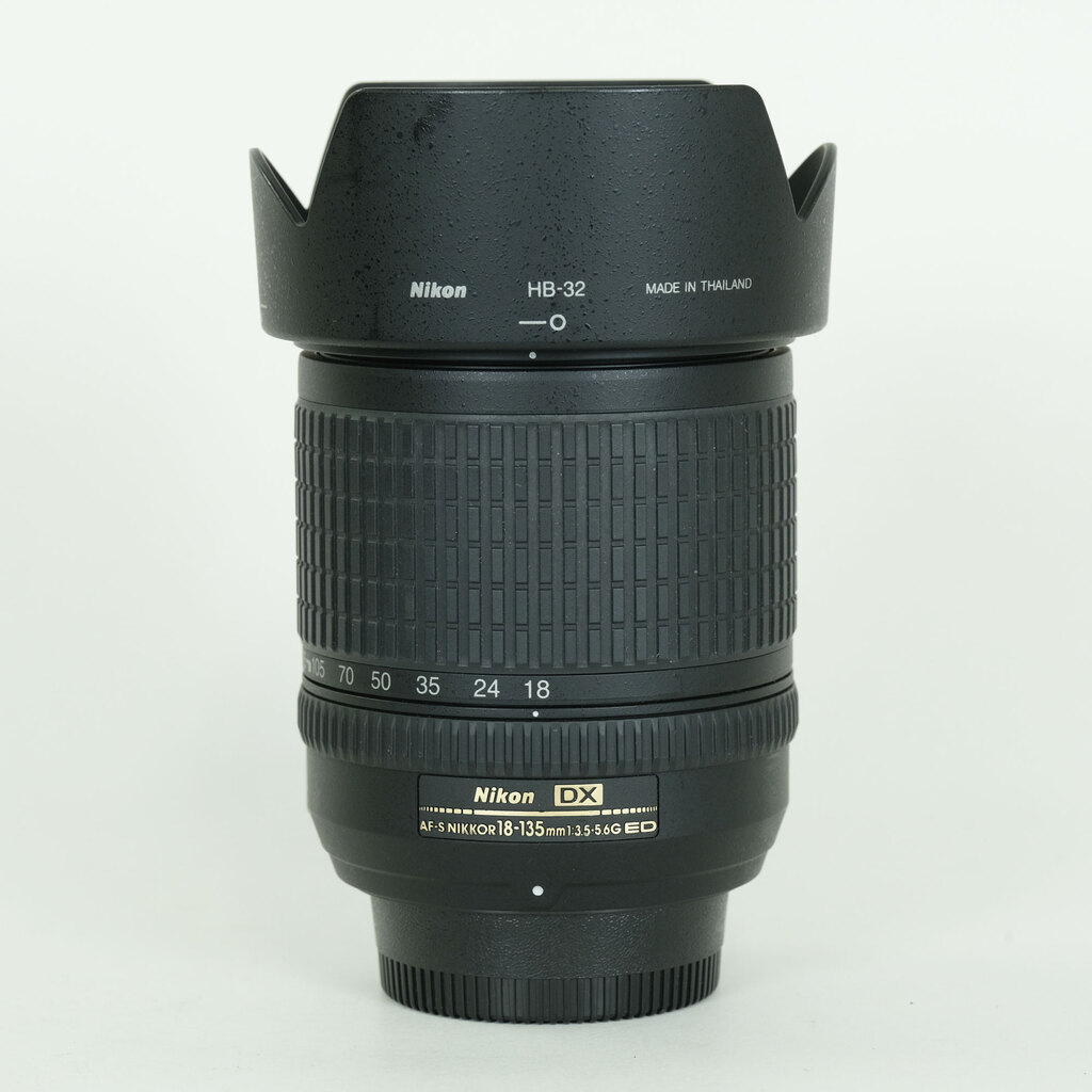 Nikon AF-S DX ED 18-135mm F3.5-5.6 G(IF)