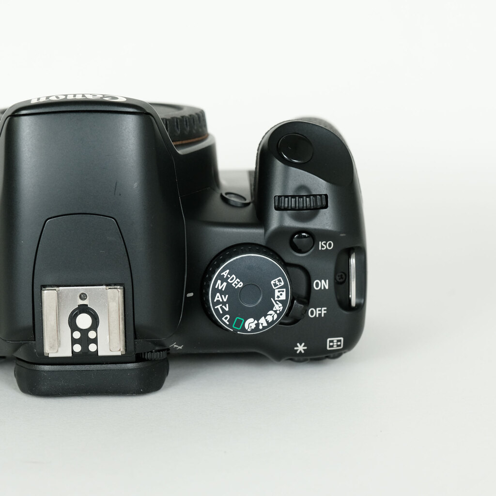 Canon EOS Kiss X2 ボディ