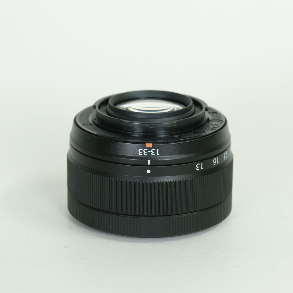 FUJIFILM XC13-33mm F3.5-6.3 OIS FUJIFILM XC13-33mm F3.5-6.3 OIS