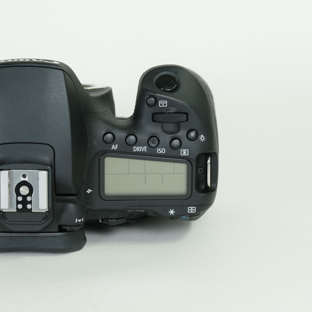Canon EOS 90D