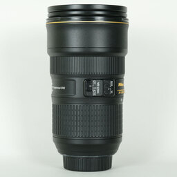 Nikon AF-S NIKKOR 24-70mm f/2.8E ED VR Nikon AF-S NIKKOR 24-70mm f/2.8E ED VR