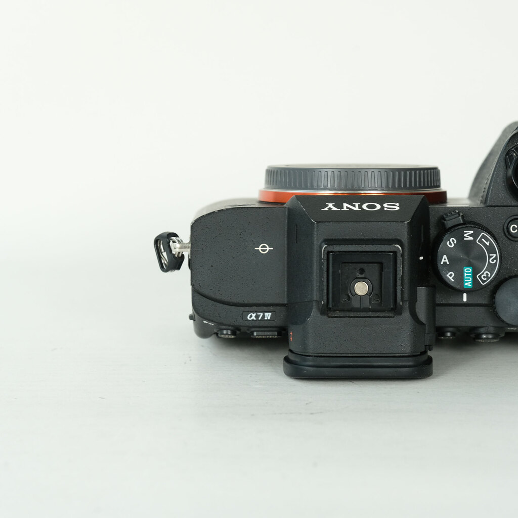 SONY α7 IV（ILCE-7M4）の出品 | ONE SCENE（ワンシーン）