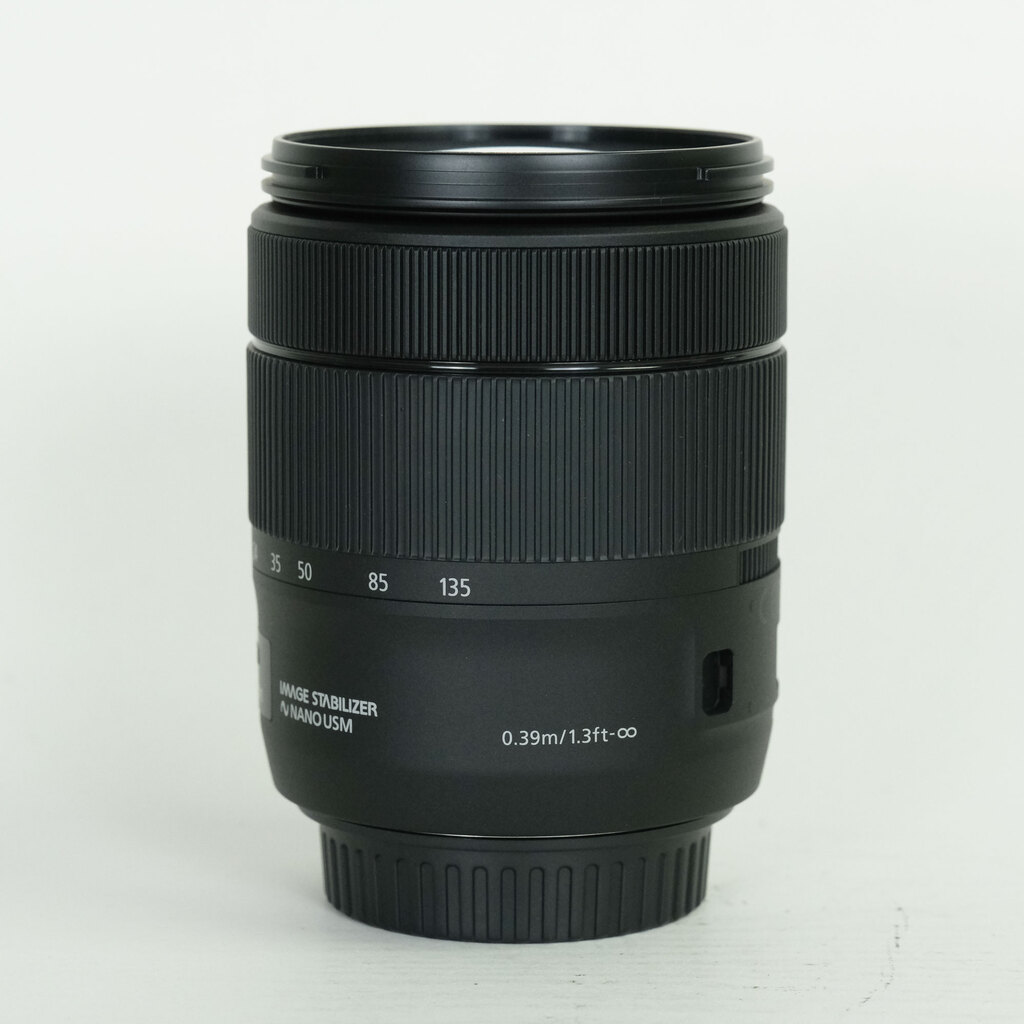 Canon EF-S18-135mm F3.5-5.6 IS USM