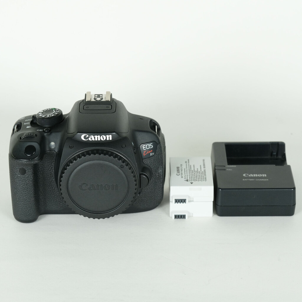 Canon EOS Kiss X7i Canon EOS Kiss X7i