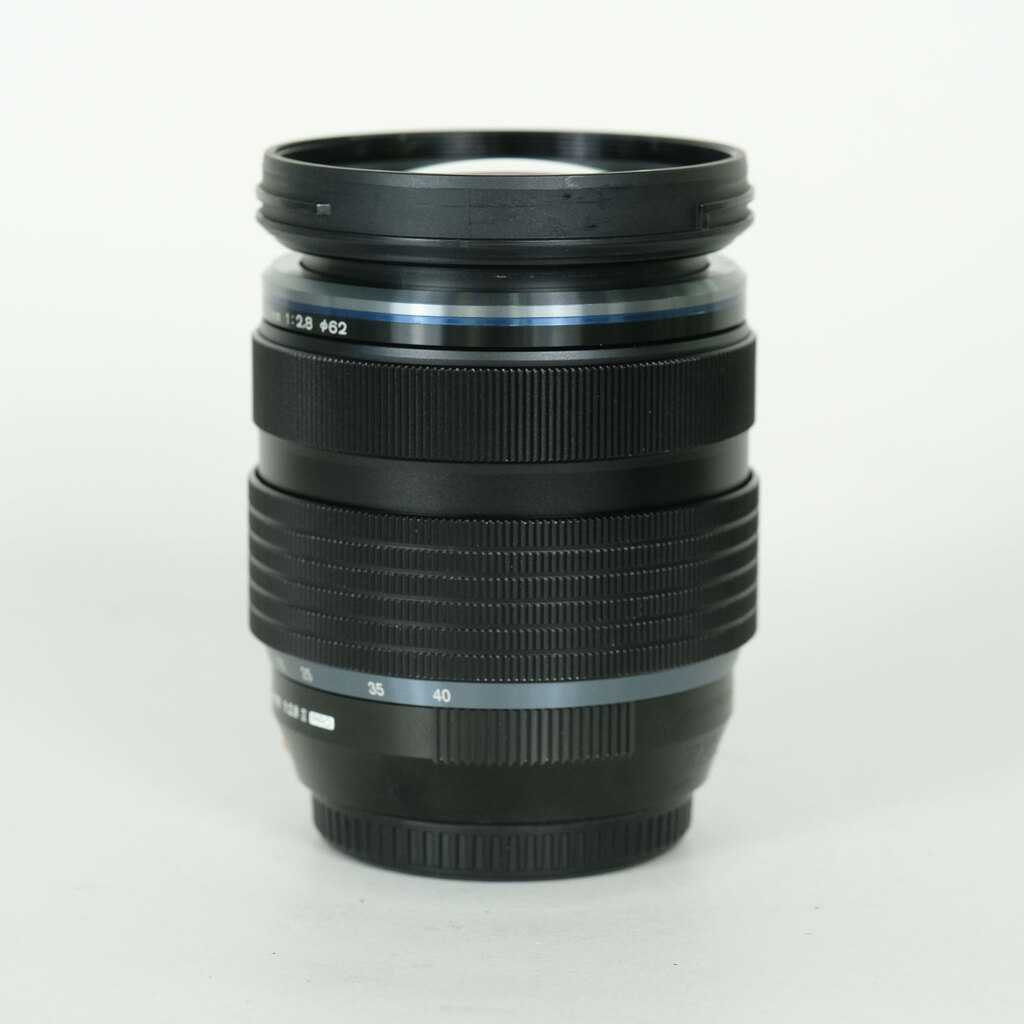 OLYMPUS M.ZUIKO DIGITAL ED 12-40mm F2.8 PRO II