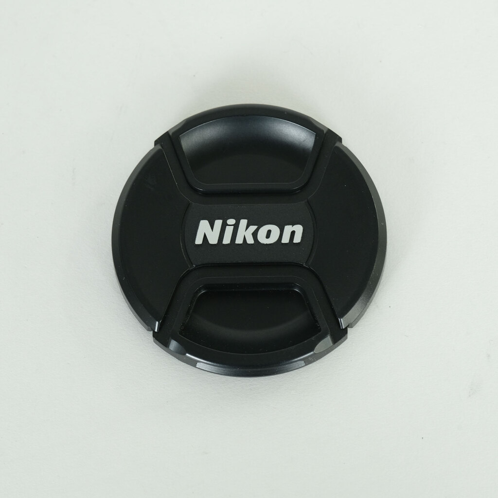 Nikon AF-S DX Zoom-Nikkor 17-55mm f/2.8G IF-ED