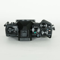 OLYMPUS OM-D E-M5 Mark III