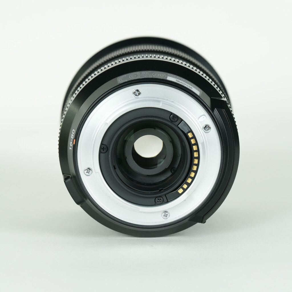 FUJIFILM XF16-80mmF4 R OIS WRの出品 | ONE SCENE（ワンシーン）