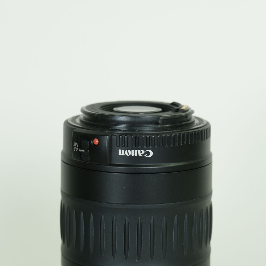Canon EF90-300mm F4.5-5.6 USM