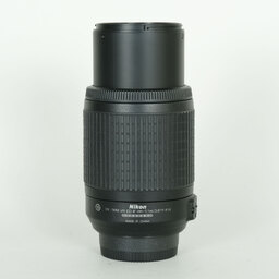 Nikon AF-S DX VR Zoom-Nikkor 55-200mm F4-5.6G IF-ED Nikon AF-S DX VR Zoom-Nikkor 55-200mm F4-5.6G IF-ED