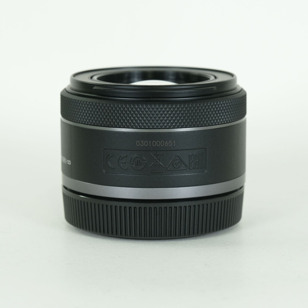 Canon RF50mm F1.8 STM