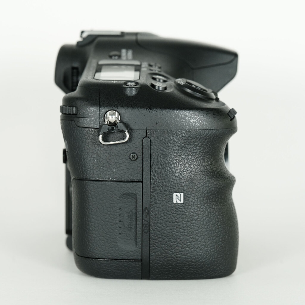 SONY α77IIボディ ILCA-77M2