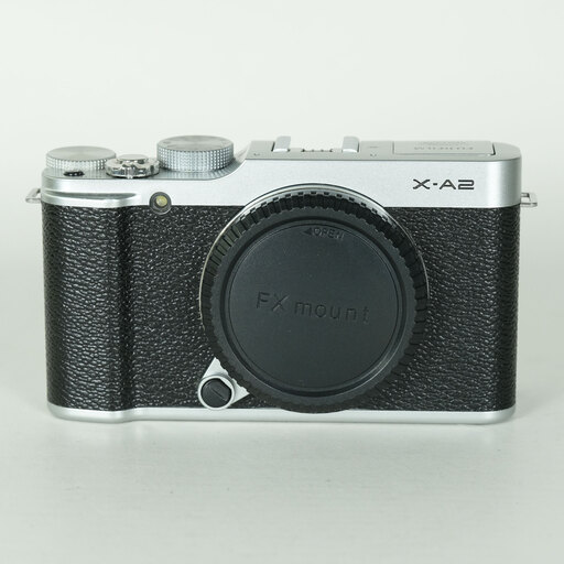 FUJIFILM X-A2 ボディ シルバー