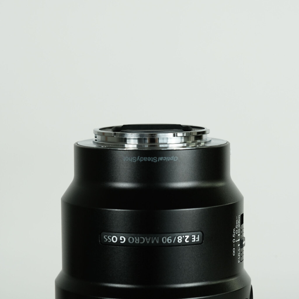 SONY FE 90mm F2.8 Macro G OSS SEL90M28G