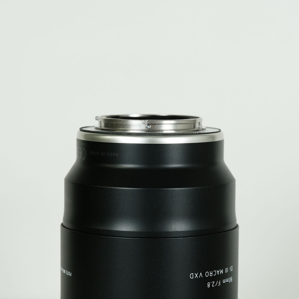 TAMRON 90mm F/2.8 Di III MACRO VXD [ソニーE用]