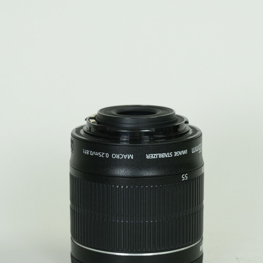 Canon EF-S18-55mm F3.5-5.6 IS STM