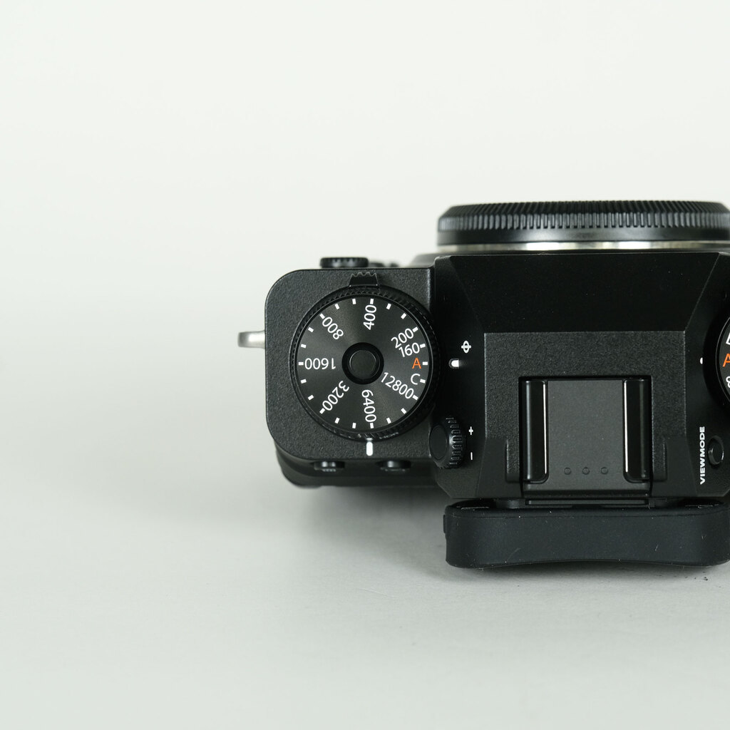 FUJIFILM X-T4