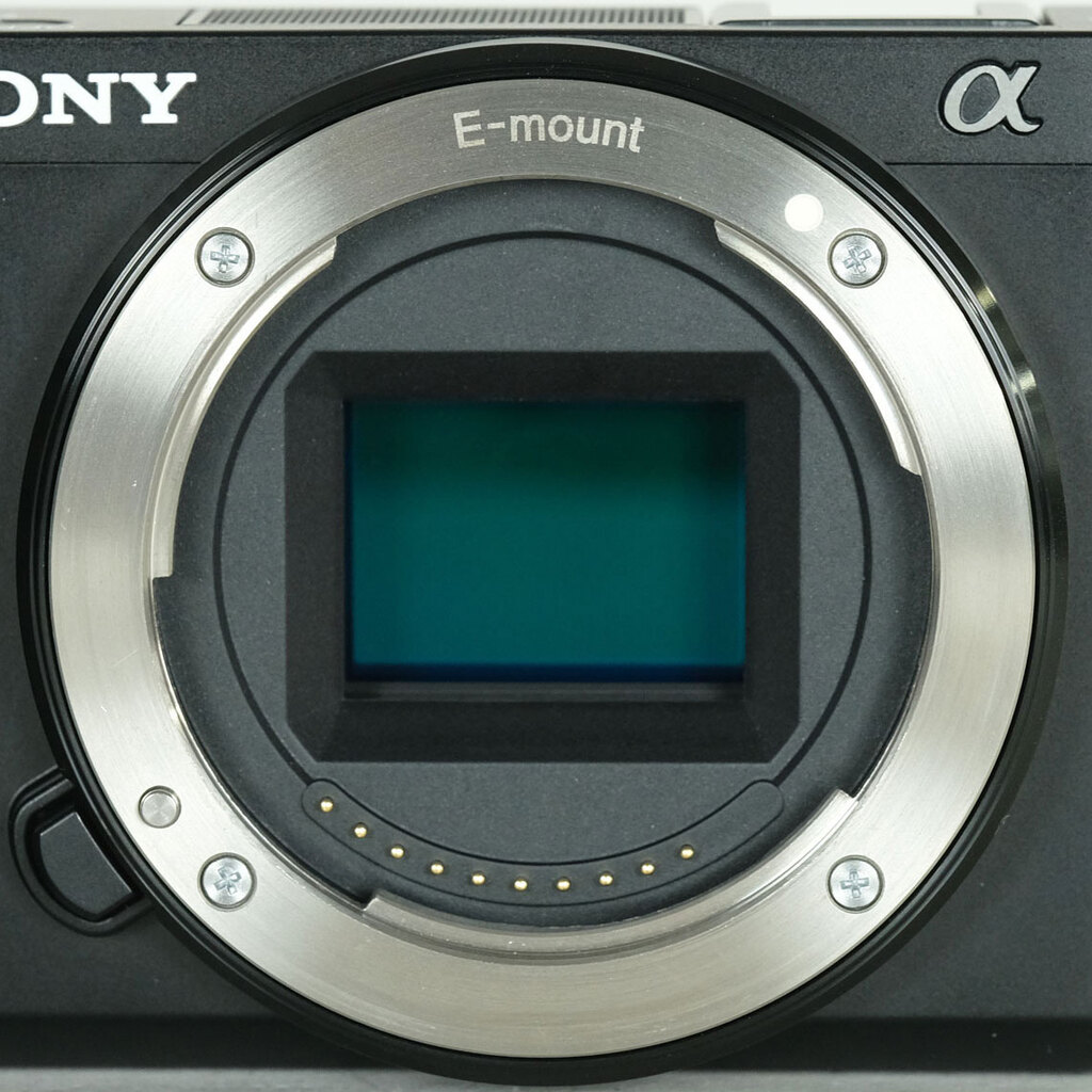SONY VLOGCAM ZV-E10