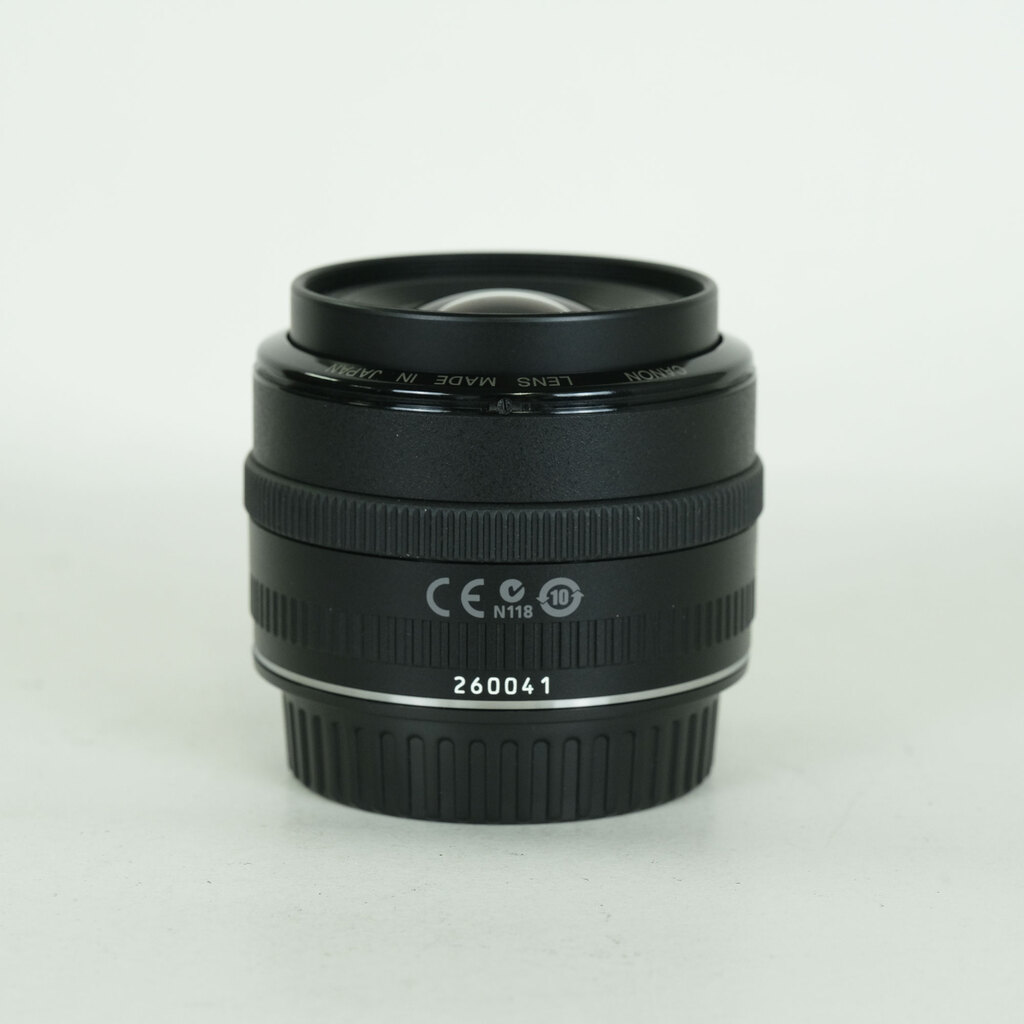 Canon EF35mm F2