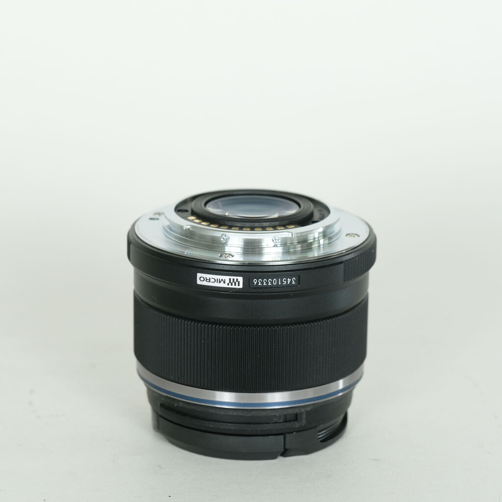 OLYMPUS M.ZUIKO DIGITAL 25mm F1.8 OLYMPUS M.ZUIKO DIGITAL 25mm F1.8