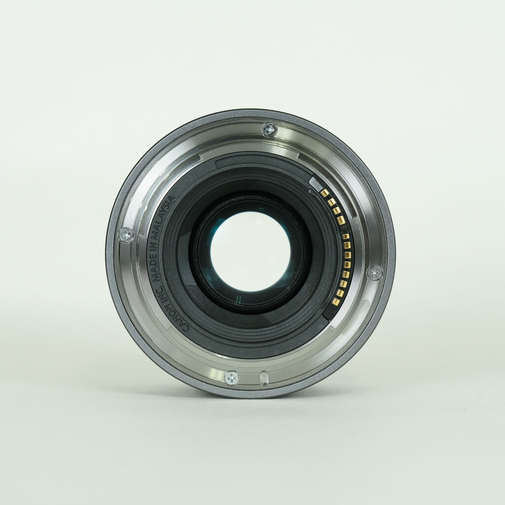 Canon RF50mm F1.8 STM