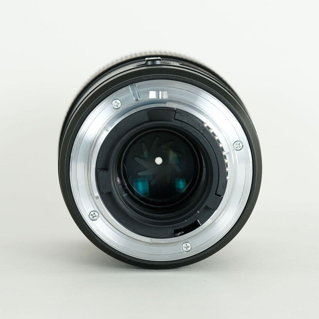 TAMRON SP 90mm F2.8 Di Macro 1:1/Model 272ENII(ニコンF用モーター内蔵) TAMRON SP 90mm F2.8 Di Macro 1:1/Model 272ENII(ニコンF用モーター内蔵)