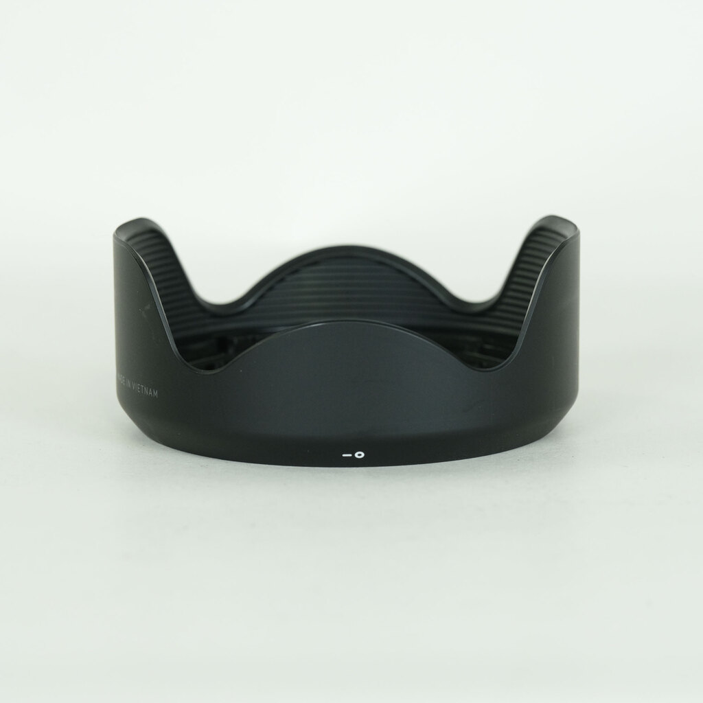 TAMRON 18-300mm F/3.5-6.3 Di III-A VC VXD (Model B061) [ソニーE用]