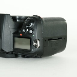 Nikon D7000