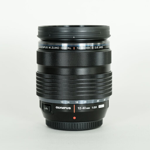 OLYMPUS M.ZUIKO DIGITAL ED 12-40mm F2.8 PRO OLYMPUS M.ZUIKO DIGITAL ED 12-40mm F2.8 PRO