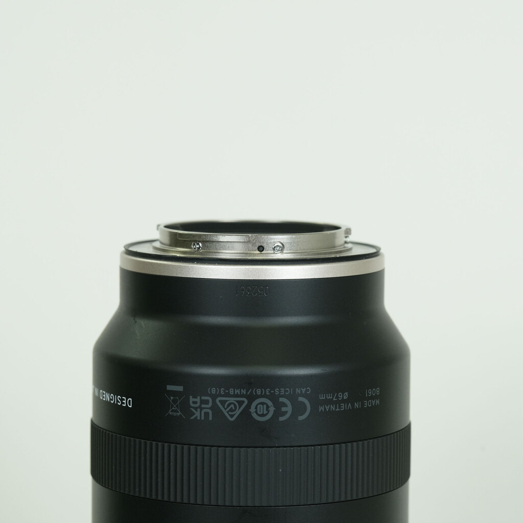 TAMRON 18-300mm F/3.5-6.3 Di III-A VC VXD (Model B061) [ソニーE用]