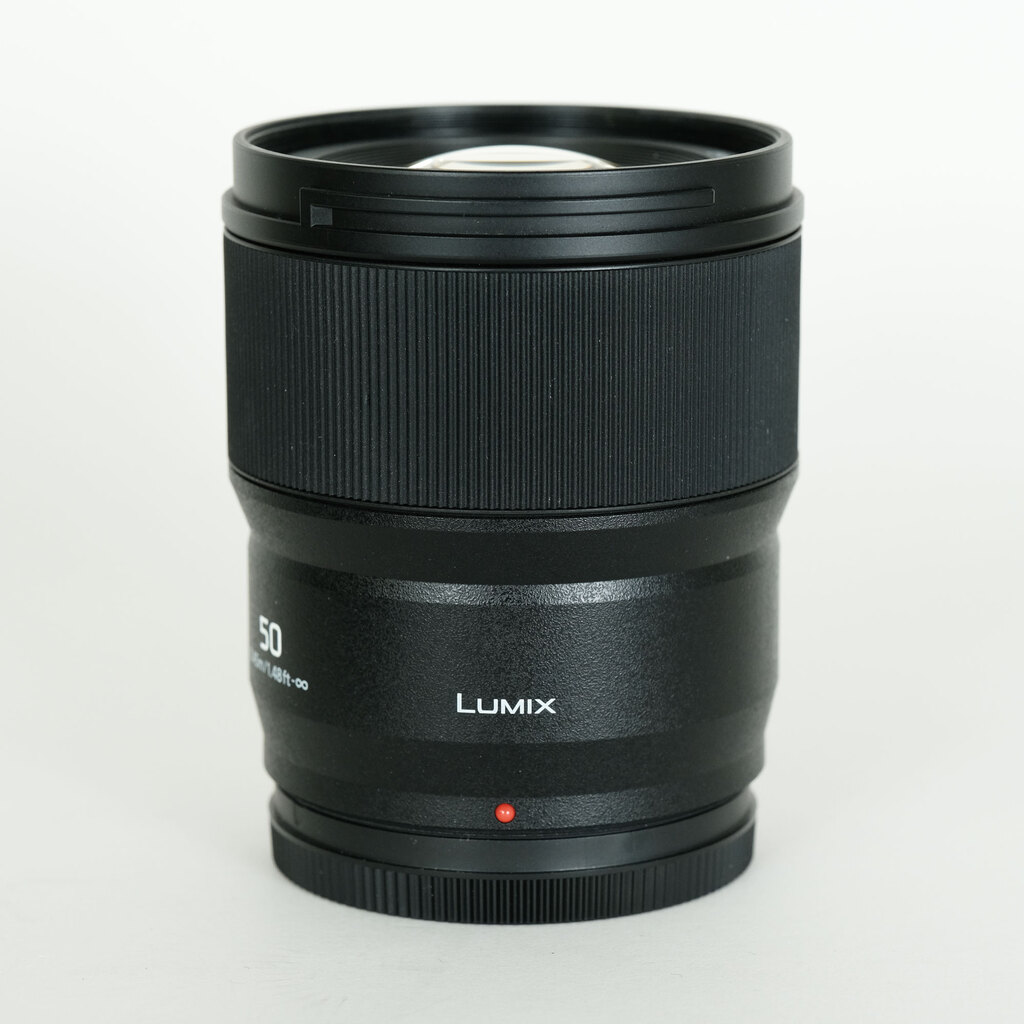 Panasonic LUMIX S 50mm F1.8 Panasonic LUMIX S 50mm F1.8