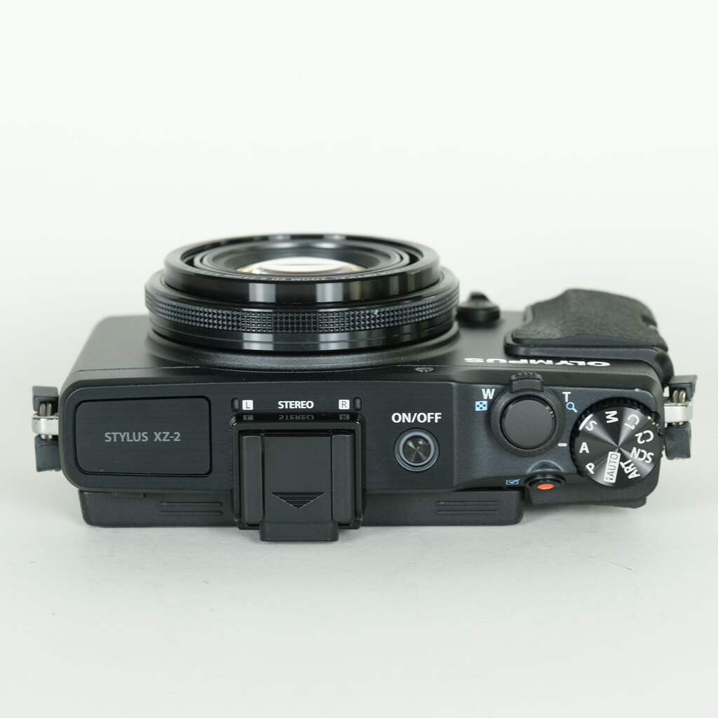 OLYMPUS STYLUS XZ-2 ブラック