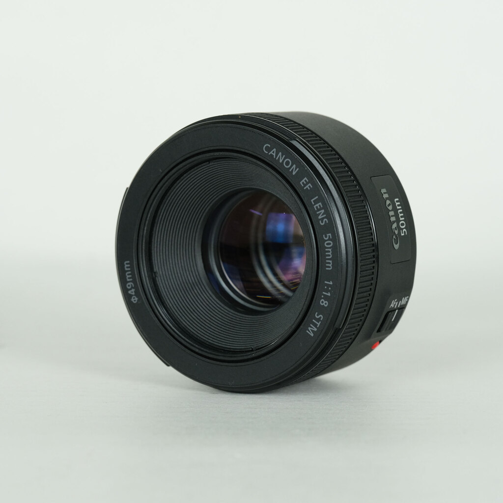 Canon EF50mm F1.8 STMの出品 | ONE SCENE（ワンシーン）