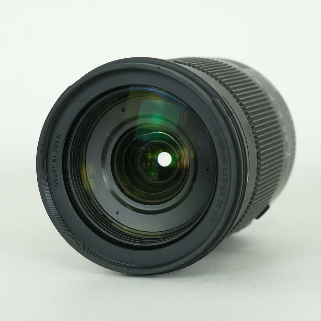 SIGMA 18-300mm F3.5-6.3 DC MACRO OS HSM｜Contemporary [キヤノンEF用]