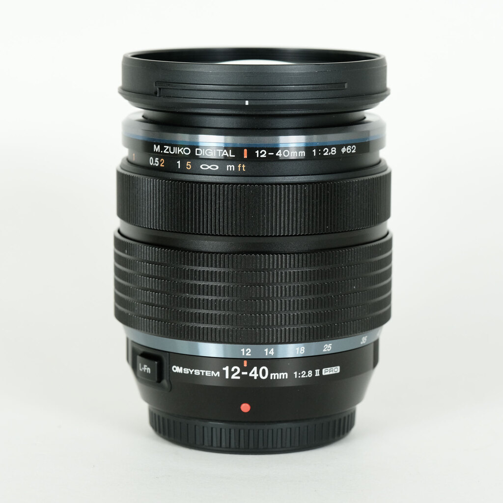 OLYMPUS M.ZUIKO DIGITAL ED 12-40mm F2.8 PRO II OLYMPUS M.ZUIKO DIGITAL ED 12-40mm F2.8 PRO II