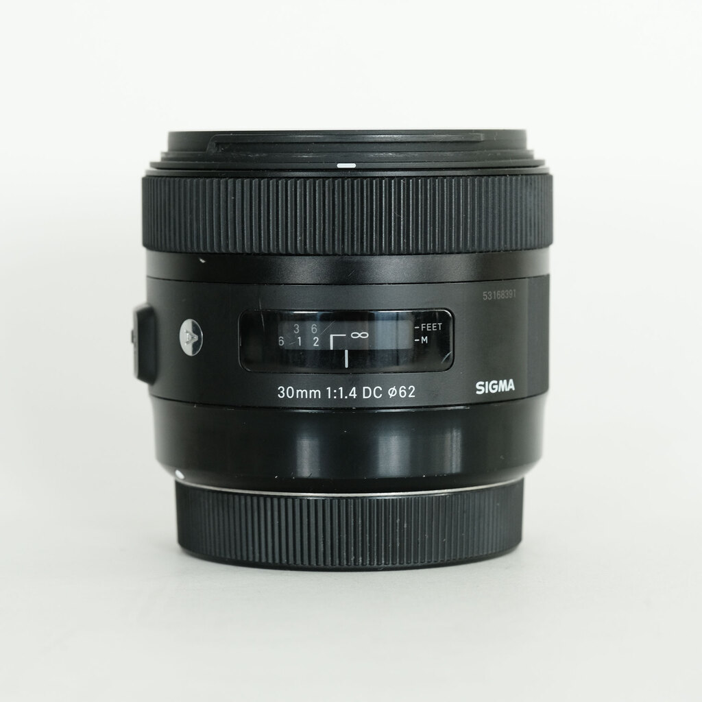 SIGMA 30mm F1.4 DC HSM | Art [キヤノン用]