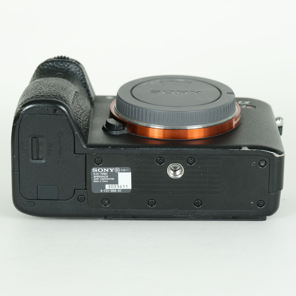 SONY α7R III(ILCE-7RM3) SONY α7R III(ILCE-7RM3)