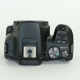 Canon EOS Kiss X10
