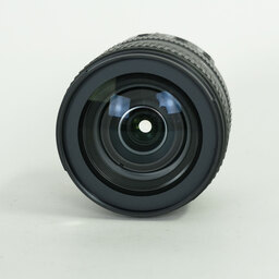 Nikon AF-S DX NIKKOR 16-80mm f/2.8-4E ED VR Nikon AF-S DX NIKKOR 16-80mm f/2.8-4E ED VR