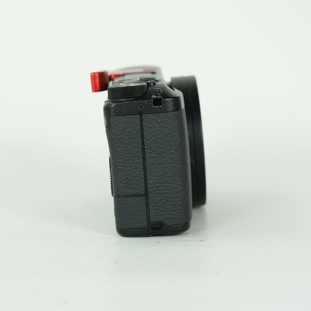 RICOH GR IIIx