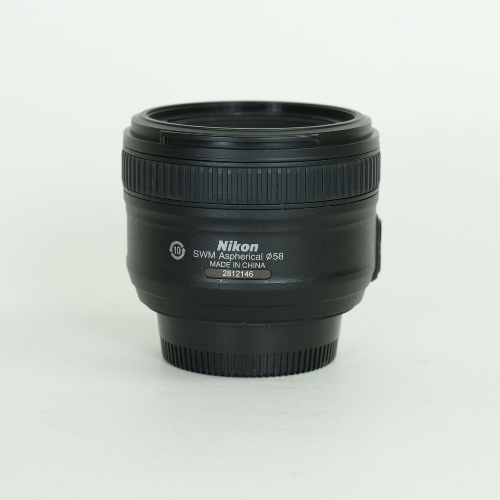 Nikon AF-S NIKKOR 50mm f/1.8G Nikon AF-S NIKKOR 50mm f/1.8G