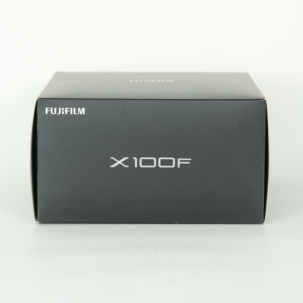 FUJIFILM X100F ブラック FUJIFILM X100F ブラック
