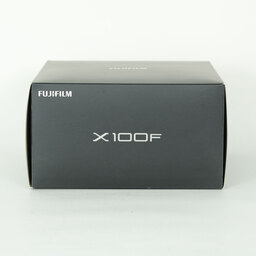 FUJIFILM X100F ブラック FUJIFILM X100F ブラック