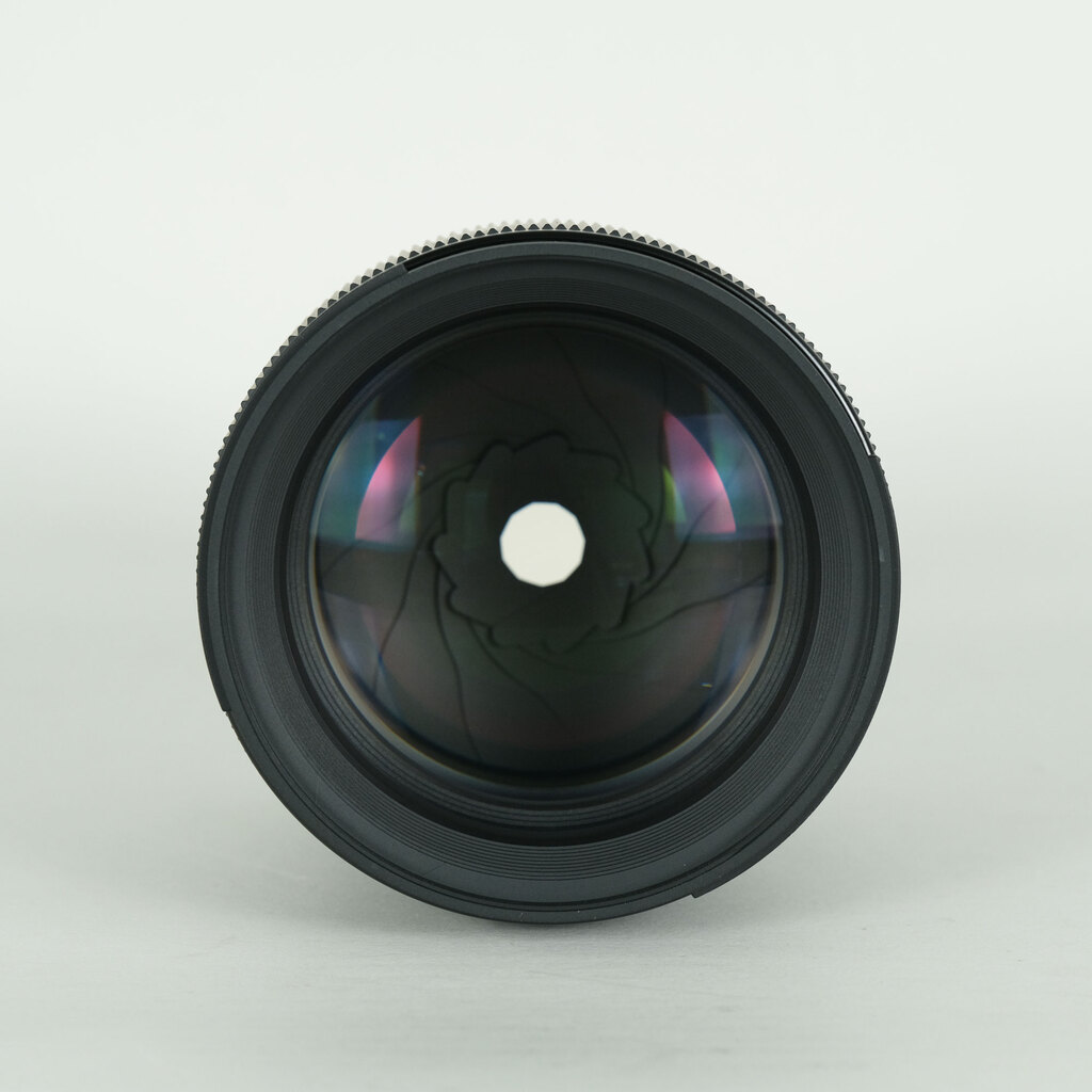 SIGMA 85mm F1.4 DG DN｜Art [ソニーE用]の出品 | ONE SCENE（ワンシーン）