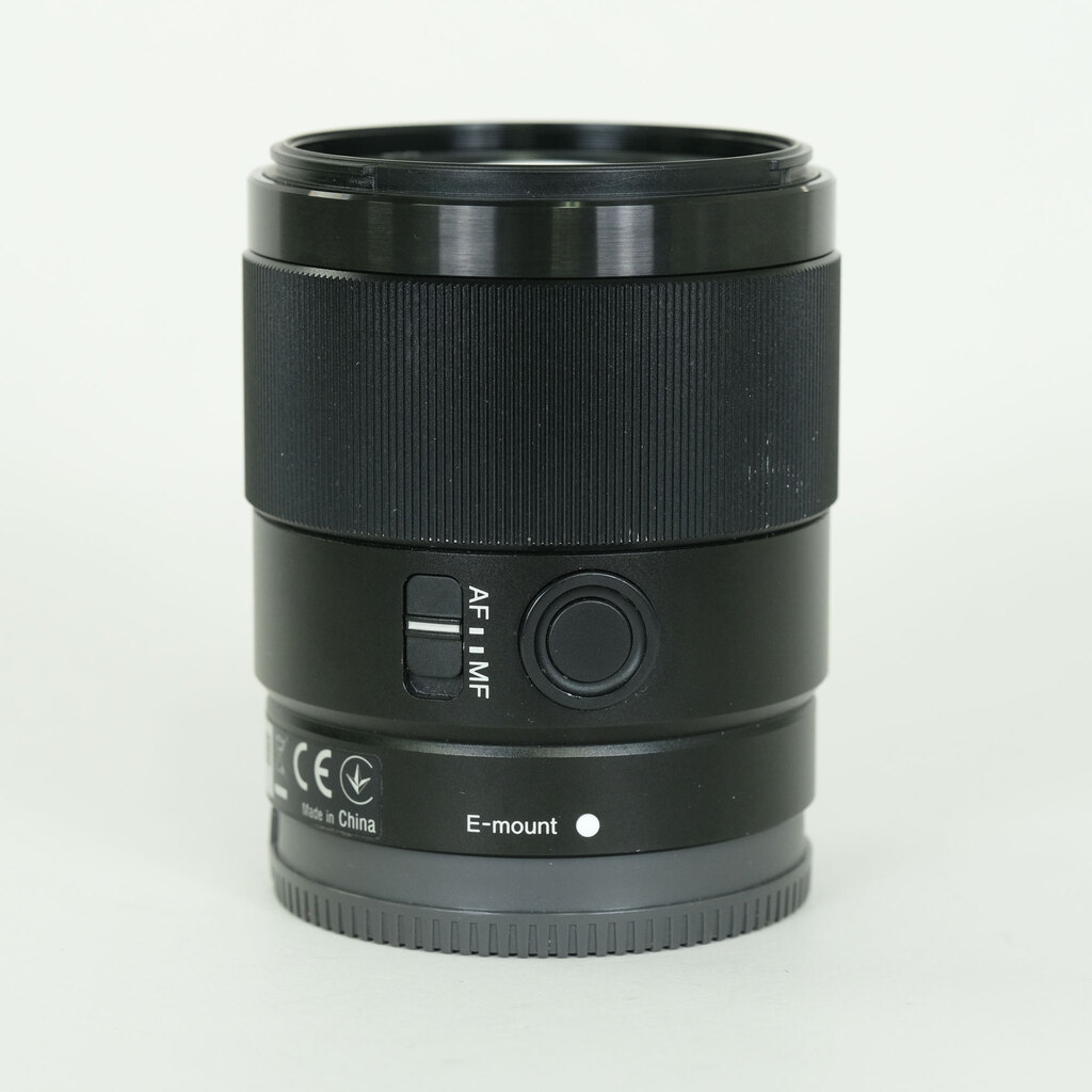 SONY FE 35mm F1.8 SEL35F18F SONY FE 35mm F1.8 SEL35F18F