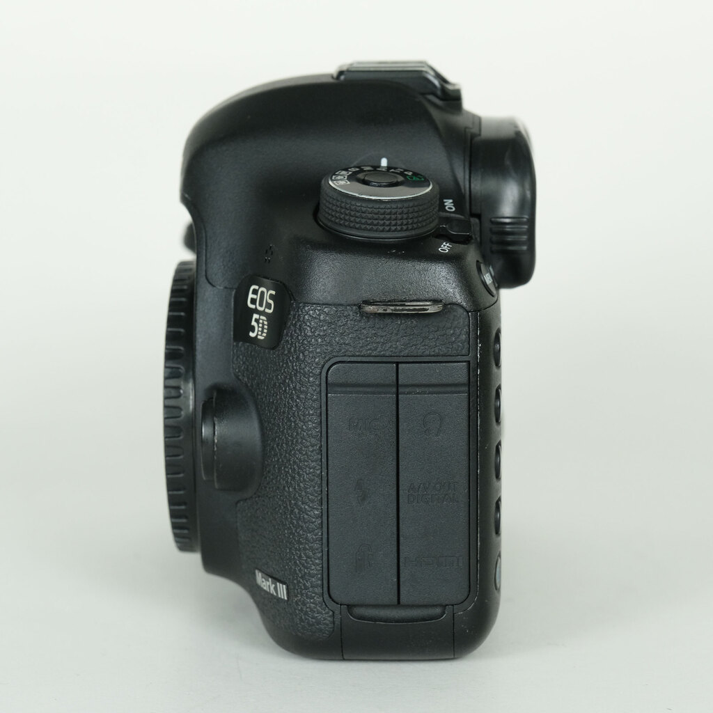 Canon EOS 5D Mark III