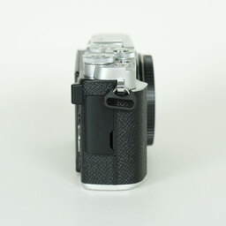 OLYMPUS PEN E-P7