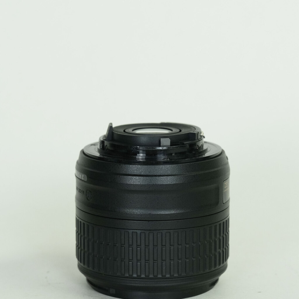 Nikon AF-S DX NIKKOR 18-55mm f3.5-5.6G VR II