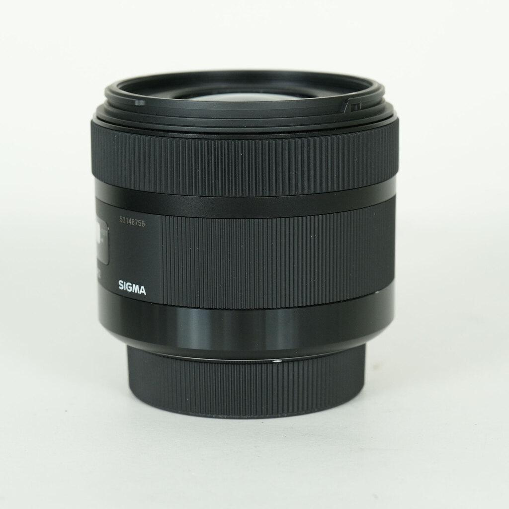 SIGMA 30mm F1.4 DC HSM�bArt [�y���^�b�N�XK�p]